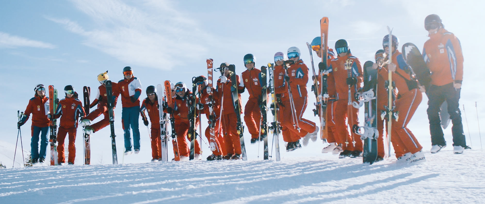 Das ist unser Team der Skischule Hermann Maier